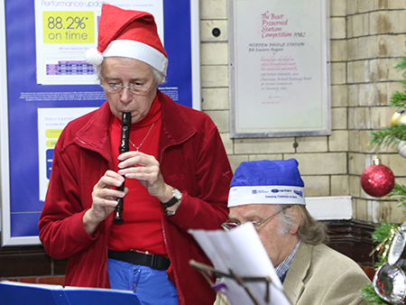 Chris Browne on keyboard and Diana Monahan on recorder provided the music